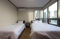 K-guesthouse Sinchon 1 2*